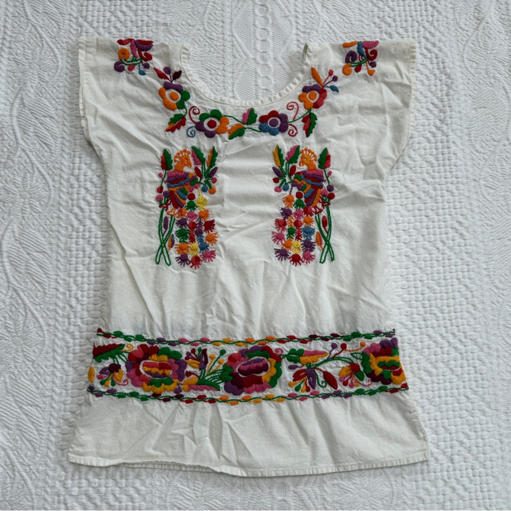 PEEK Embroidered Dress Girl’s Small 4 5 White